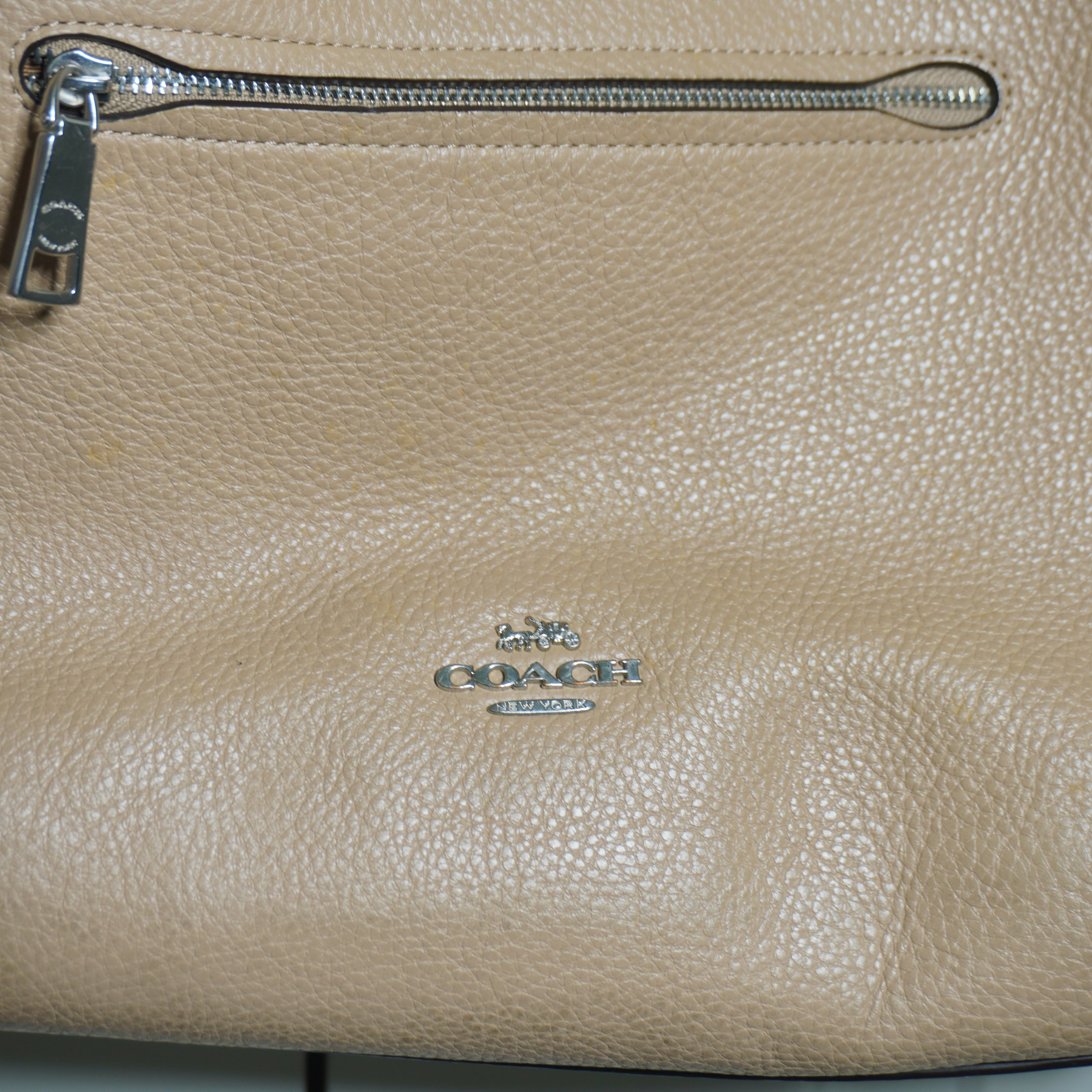 Coach Beige Leather Shoulder Bag