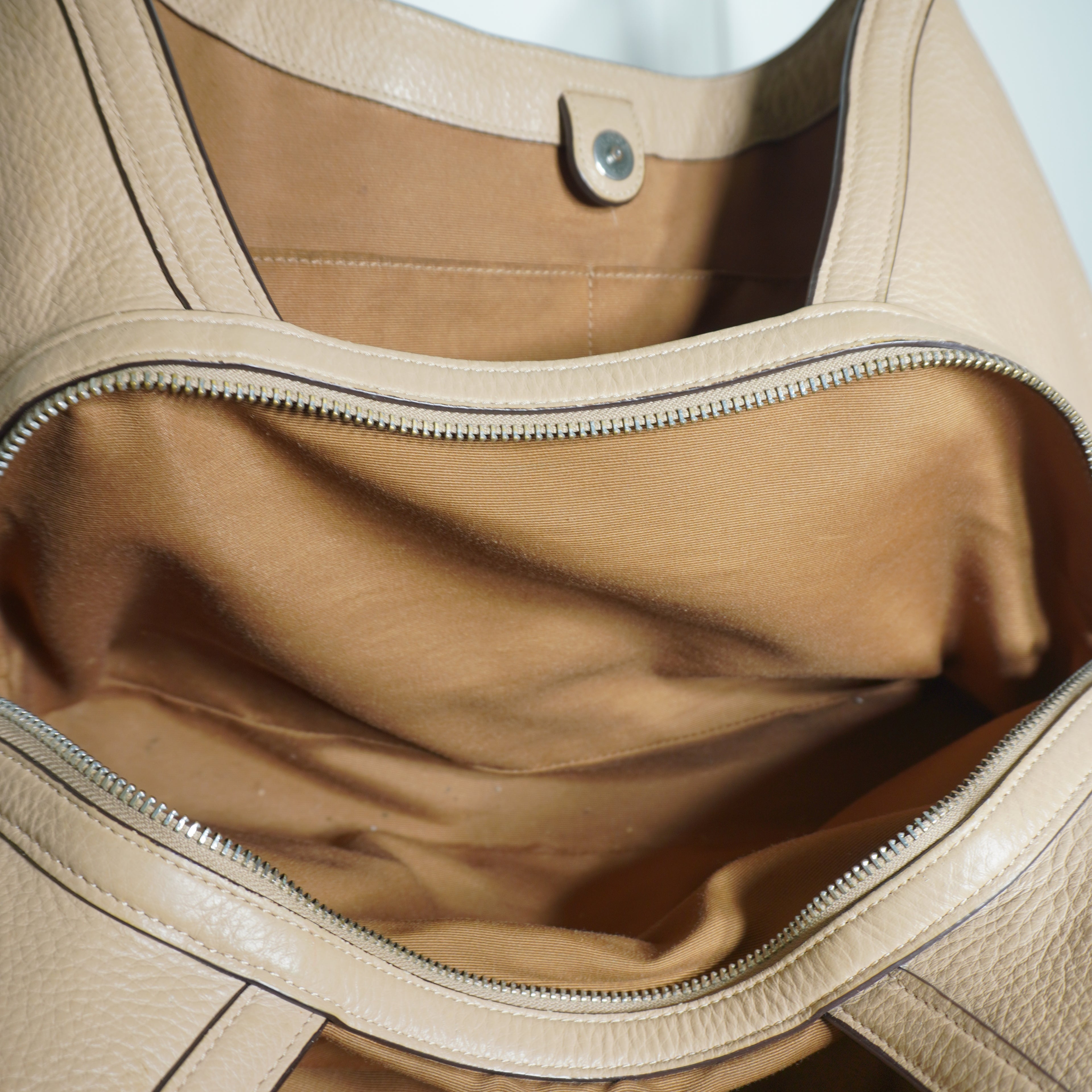 Coach Beige Leather Shoulder Bag