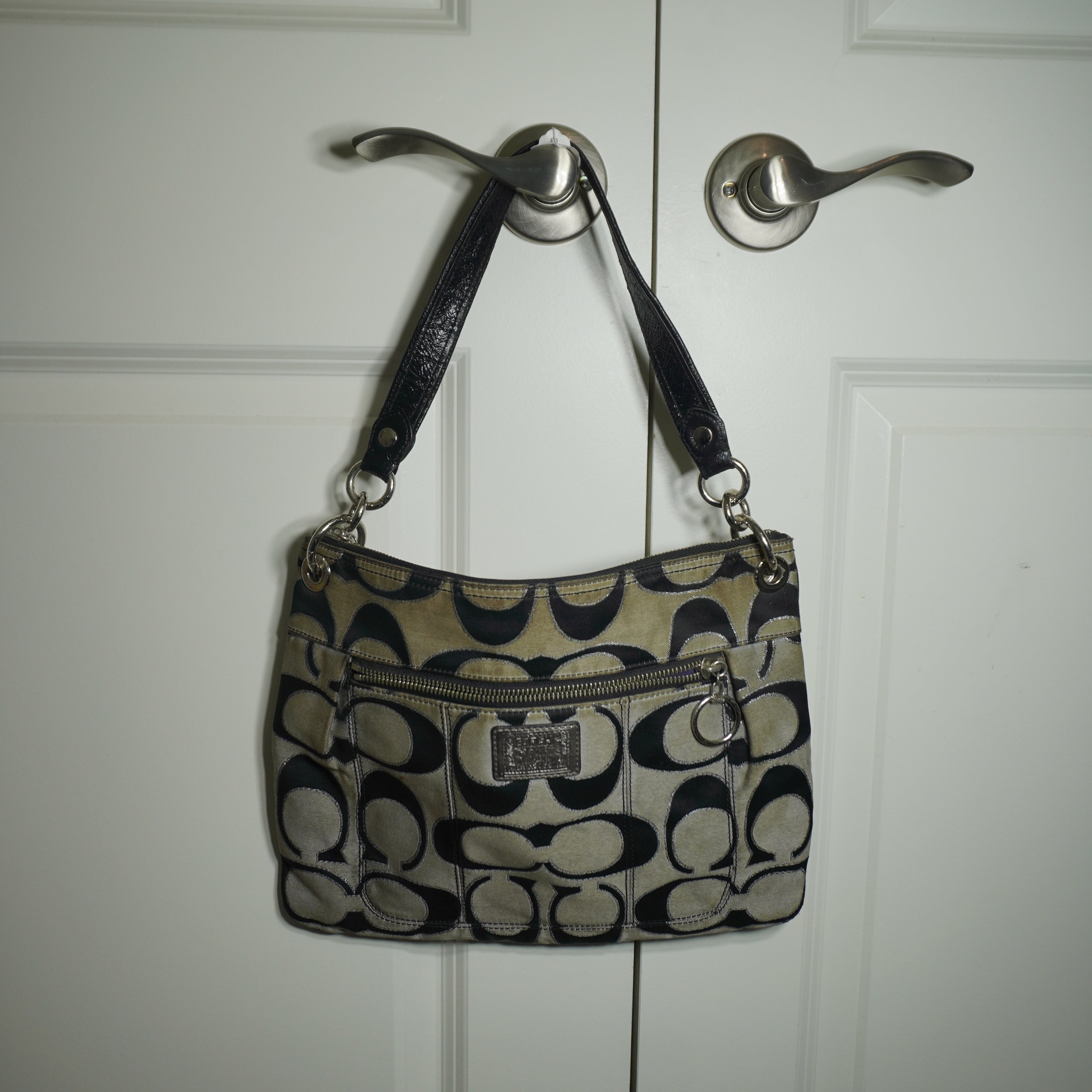 Coach Black Beige Signature C Shoulder Bag